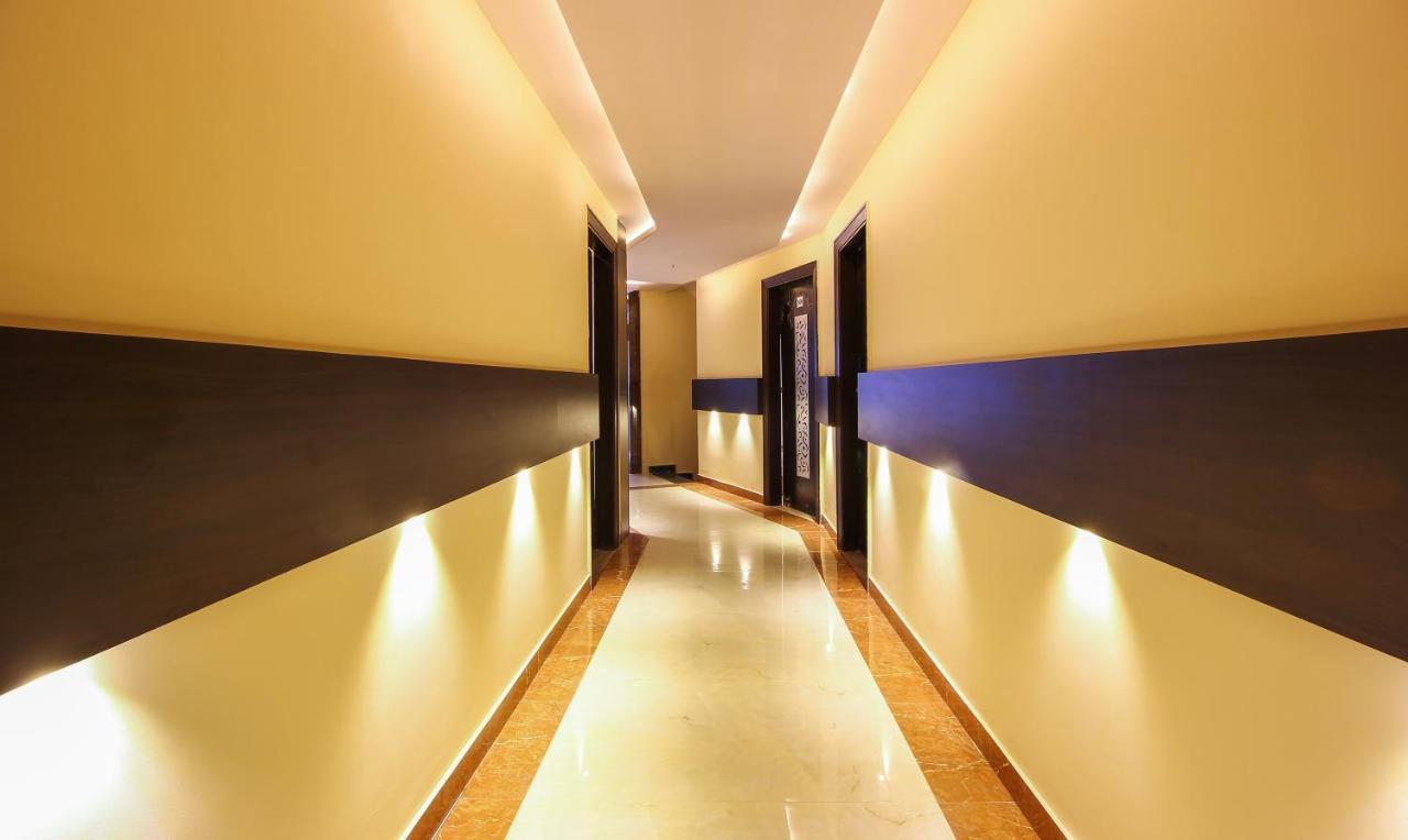 Treebo Address Inn, Banjara Hills Хайдарабад Экстерьер фото